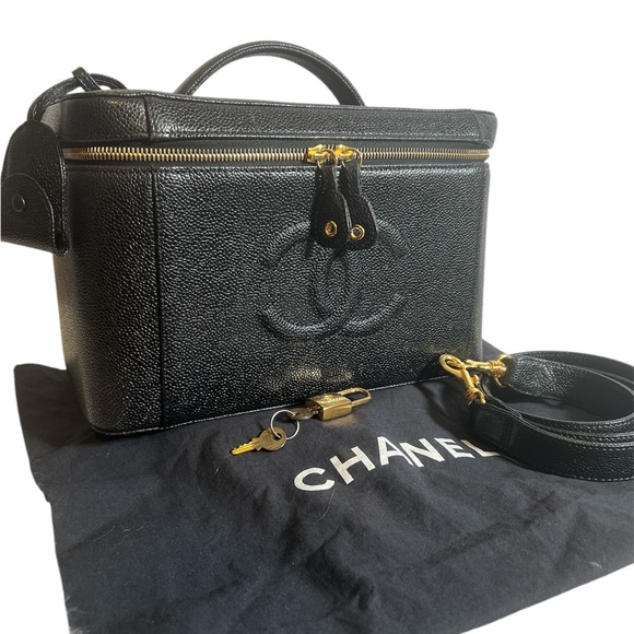 Chanel Large Vanity with Authentic Strap, COA - Picture 5 of 15